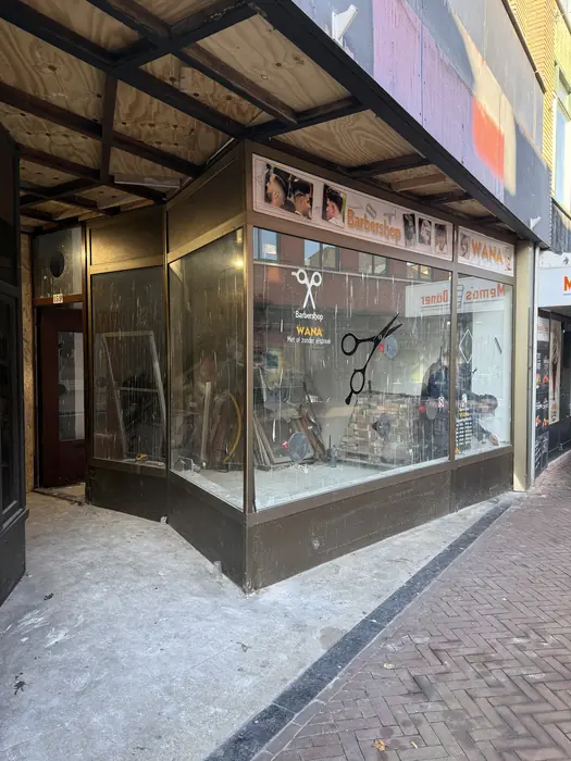 Winkelpui vóór de renovatie